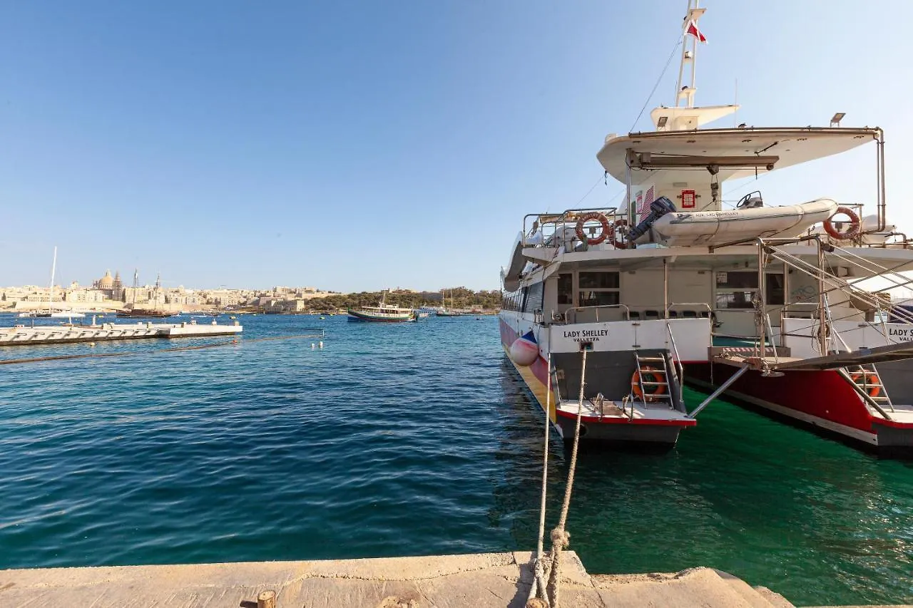Sliema Ferries Apt, With Beautiful Views Ac & Wifi By 360 Estates Apartment