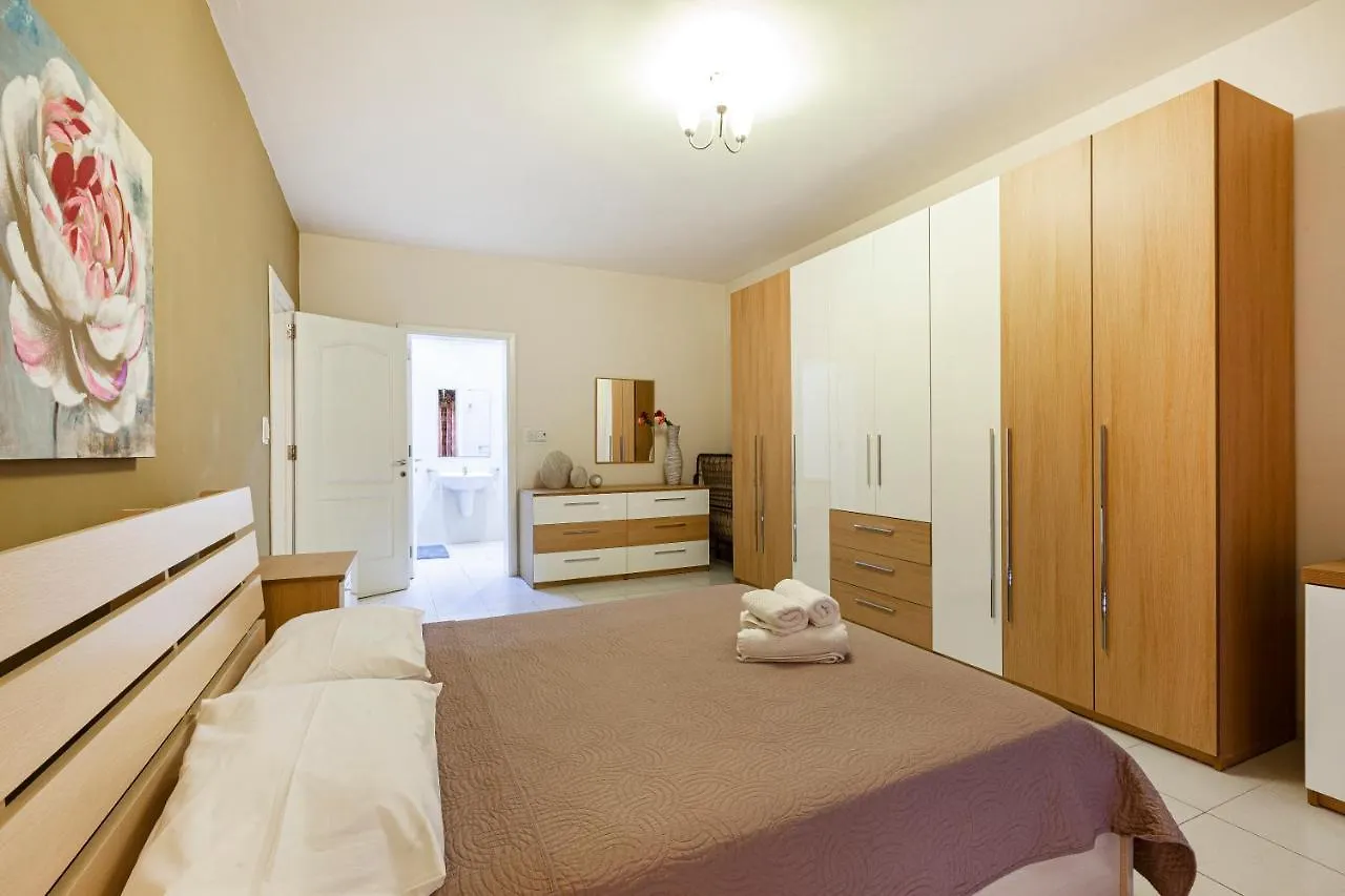 Sliema Ferries Apt, With Beautiful Views Ac & Wifi By 360 Estates Apartment 0*,  Malta